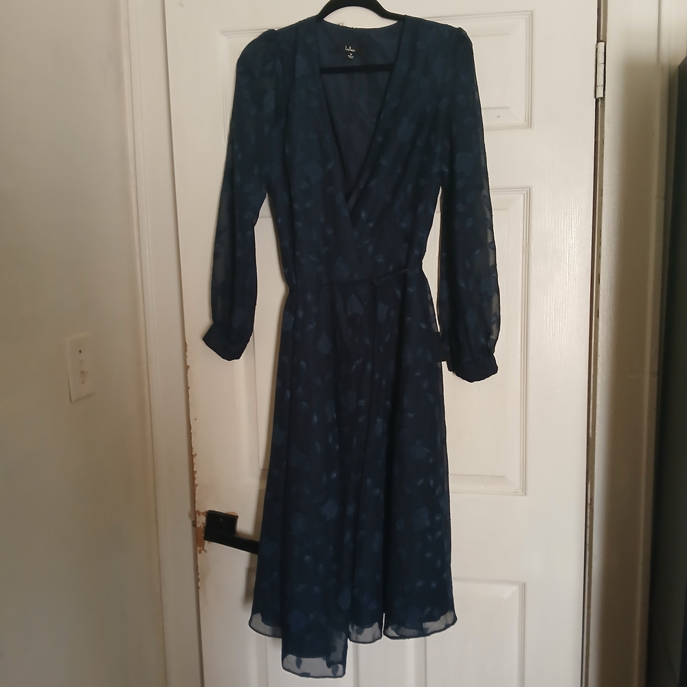 Lulu's Elegant Deep Blue Long Sleeve Dress